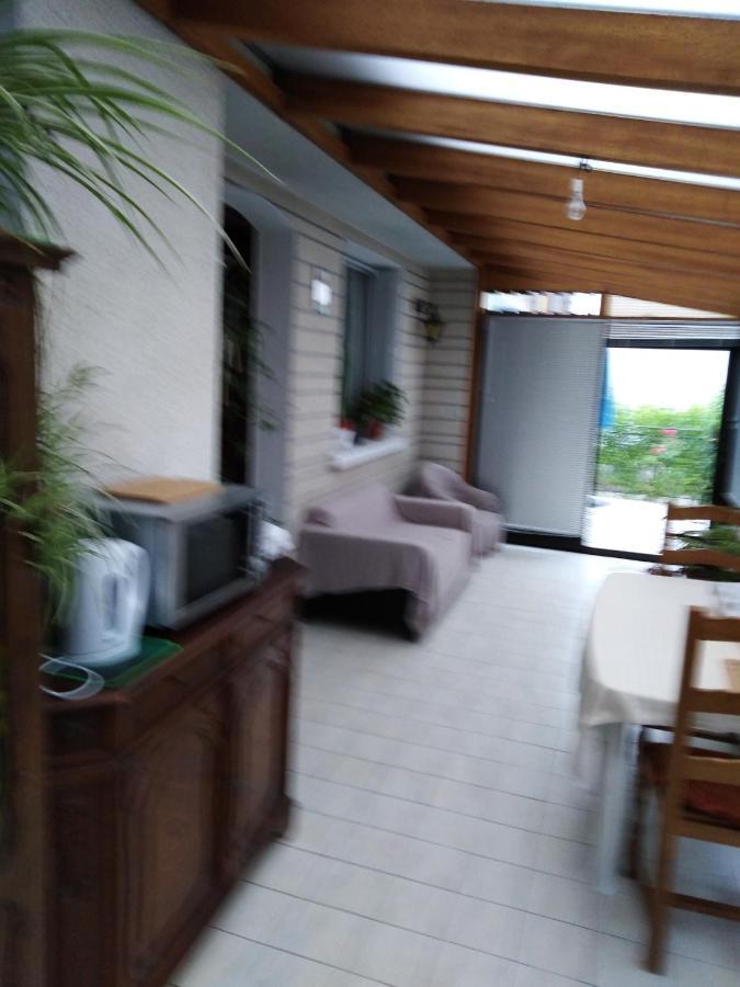 Chez Myla Chambre Avec Tv Ecran Plat Et Salle De Bain Privative Bourges Ngoại thất bức ảnh